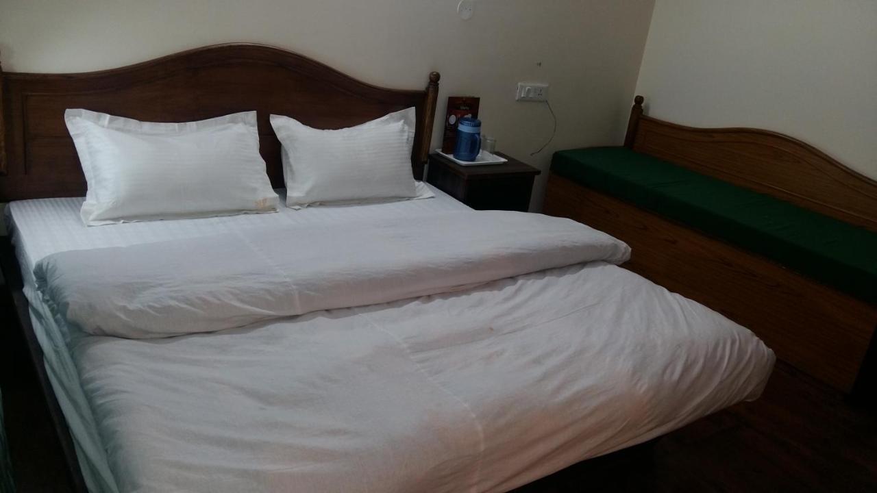 Hotel Le Talbot Shimla Exterior photo