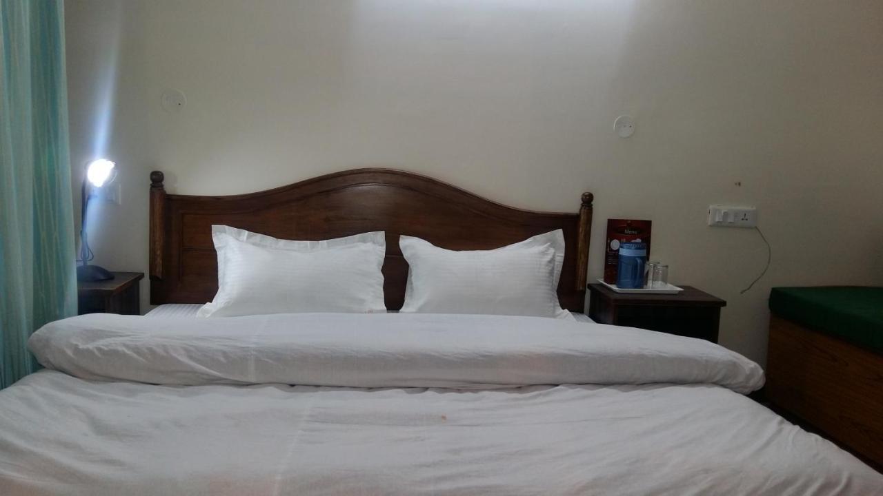 Hotel Le Talbot Shimla Exterior photo
