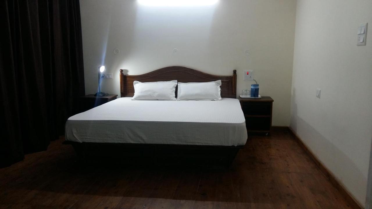 Hotel Le Talbot Shimla Exterior photo